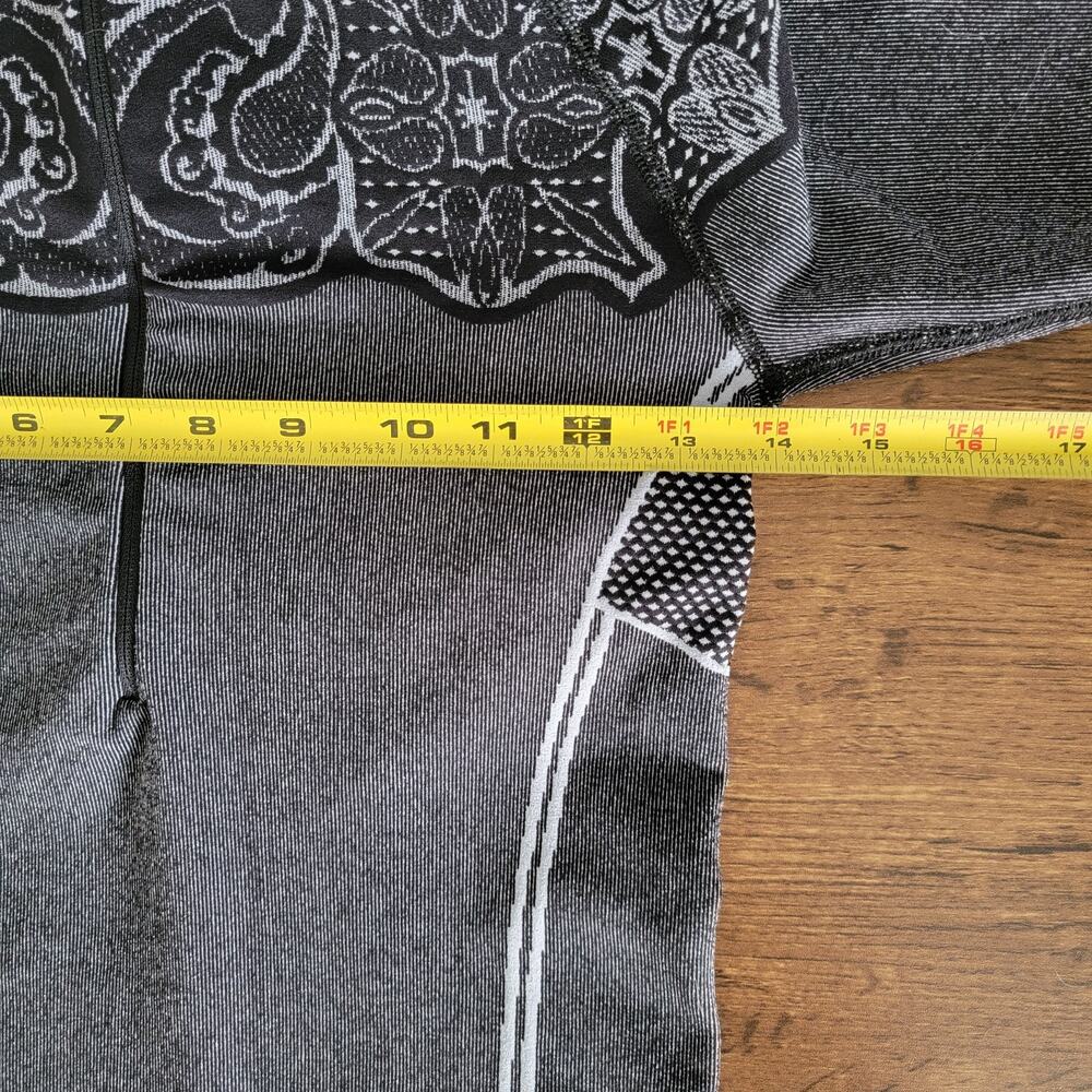 Athleta Stretchy Hoodie Womens M 3/4 Zipper Fitted Activewear Athleisure Comfort - Picture 9 of 11